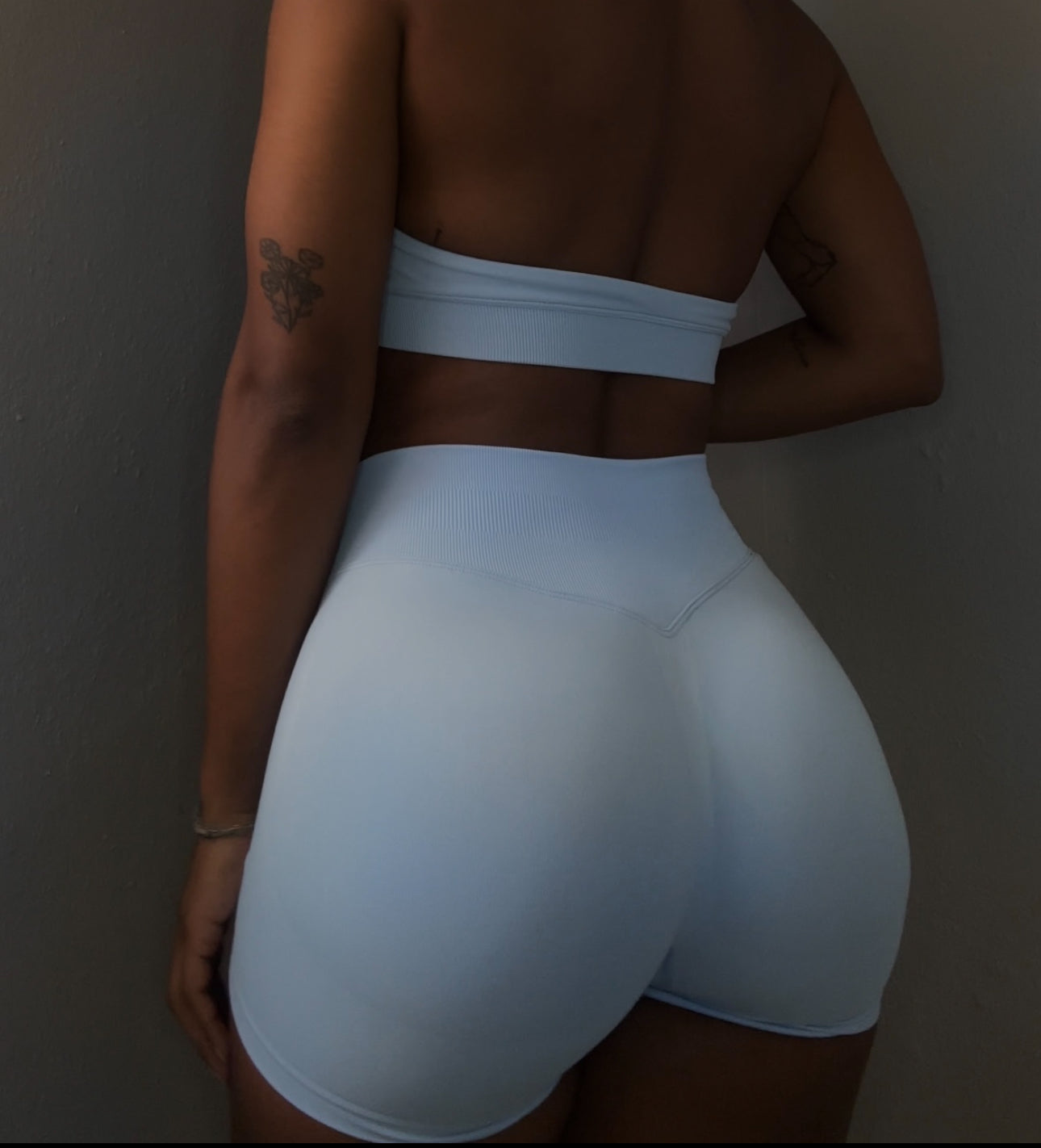 Baby blue active short